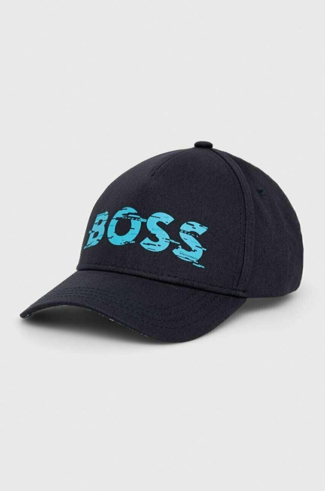 Бавовняна бейсболка BOSS BOSS GREEN з принтом колір темно-синій (2888727)