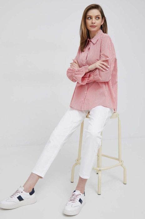Сорочка United Colors of Benetton жіноча колір червоний regular класичний комір