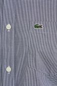 Бавовняна сорочка Lacoste чоловіча колір білий regular комір button-down (3018496)