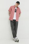 Сорочка HUGO чоловіча колір рожевий regular класичний комір