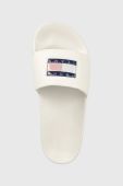 Шльопанці Tommy Jeans FLAG PRINT POOL SLD жіночі колір білий EN0EN02108