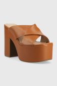 Шкіряні шльопанці Guess LANTZ2 жіночі колір коричневий каблук блок FL6TZ2 LEA03