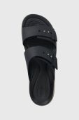Шльопанці Crocs Brooklyn Low Wedge Sandal жіночі колір синій на платформі 207431