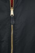 Куртка-бомбер Alpha Industries чоловічий колір чорний зимова 100101.03-Black