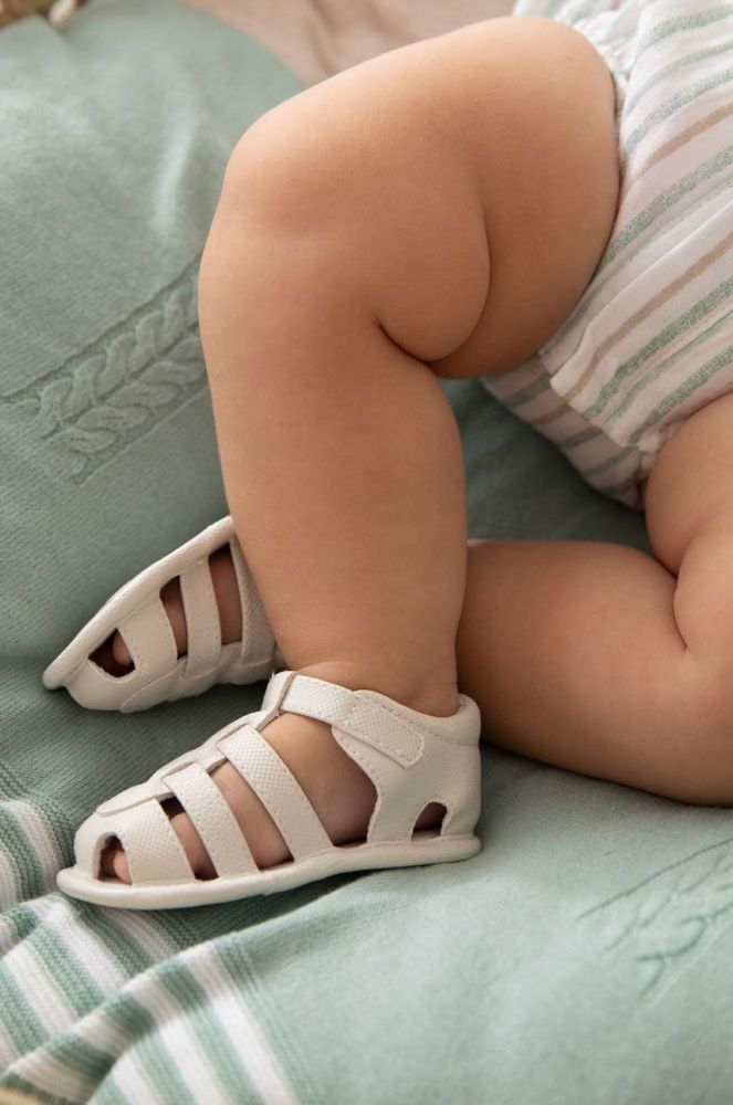 Сандалі Mayoral Newborn колір сірий