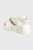 Сандалі Love Moschino жіночі колір білий на платформі JA16186G0GIX210A