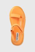 Сандалі Steve Madden Assertive жіночі колір помаранчевий на платформі SM11002461