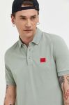 Бавовняне поло HUGO колір зелений з аплікацією