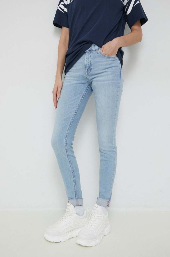 Джинси Tommy Jeans Nora жіночі середня посадка колір блакитний (3060564)