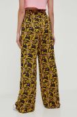 Штани United Colors of Benetton жіночі колір жовтий широке висока посадка