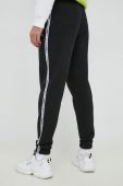 Спортивні штани Lacoste колір чорний з аплікацією
