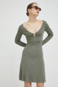 Сукня Guess колір зелений mini розкльошена (2931912)
