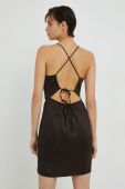Сукня Samsoe Samsoe колір коричневий mini облягаюча