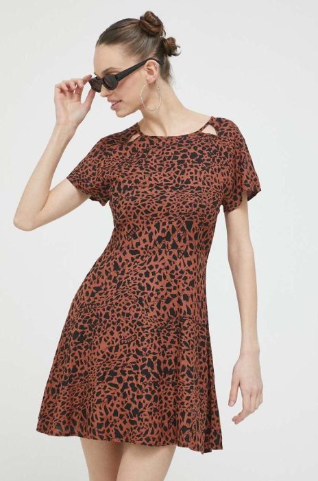Сукня Volcom колір коричневий mini розкльошена