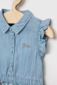 Дитяча сукня Guess mini розкльошена колір блакитний (3015248)