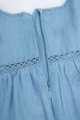 Дитяча бавовняна сукня Coccodrillo mini пряма колір блакитний