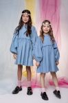 Дитяча джинсова сукня Coccodrillo mini oversize колір блакитний