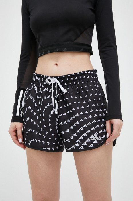 Шорти для бігу adidas Performance Run It Brand Love колір чорний візерунок середня посадка