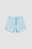 Дитячі бавовняні шорти Coccodrillo з аплікацією регульована талія колір блакитний