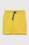 Дитячі бавовняні шорти United Colors of Benetton колір жовтий однотонні регульована талія (3283061)
