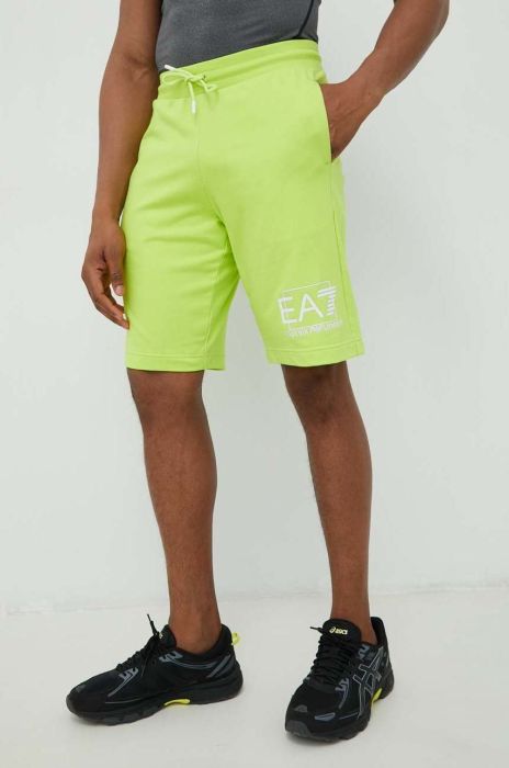 Шорти EA7 Emporio Armani чоловічі колір зелений (2955581)