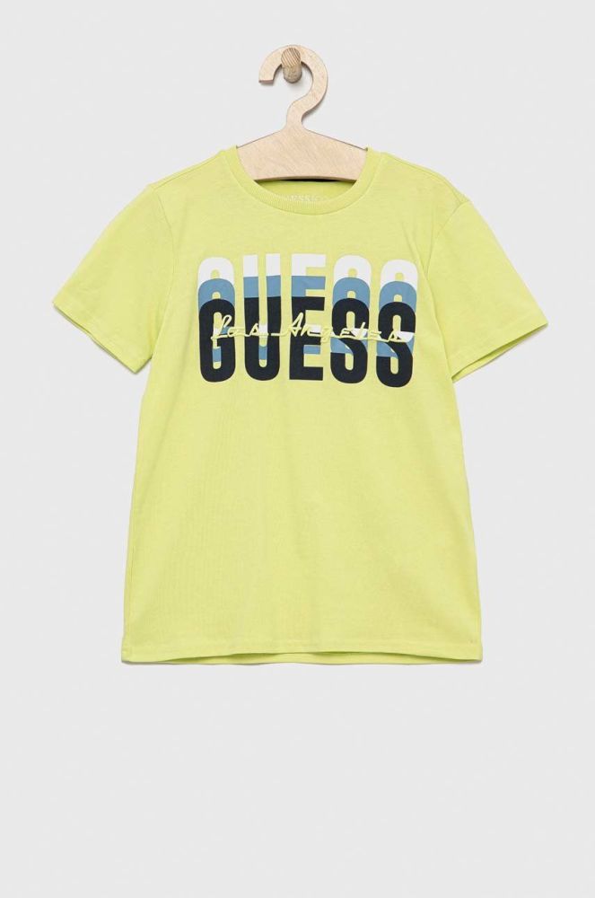 Дитяча бавовняна футболка Guess колір зелений з принтом (2871328)