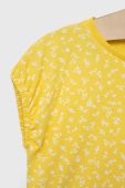 Дитяча бавовняна футболка United Colors of Benetton колір жовтий (3283300)