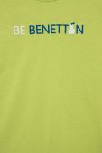 Дитяча бавовняна футболка United Colors of Benetton колір зелений з принтом (3275788)