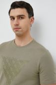 Футболка Guess чоловічий колір зелений з принтом (3076022)