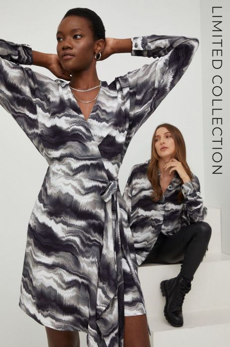 Сукня Answear Lab колір чорний mini розкльошена (2594701)