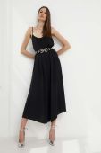 Комбінезон Answear Lab колір чорний овальне декольте (3433077)