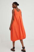 Бавовняна сукня Answear Lab колір помаранчевий midi розкльошена