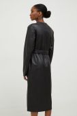 Сукня Answear Lab колір чорний midi пряма (3646072)