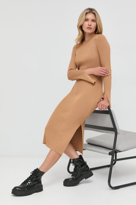 Сукня Notes du Nord колір бежевий midi облягаюча
